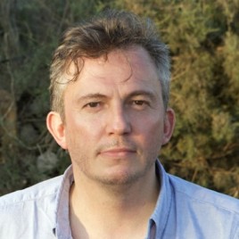 Paraplegic Photographer Giles Duley Keynotes TedxExeter this April