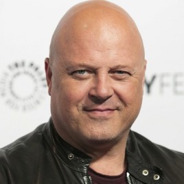 Actor Michael Chiklis Delivers USC School of Dramatic Arts Commencement Speech