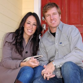  Fixer Upper Stars Chip and Joanna Gaines Launch Furniture Line