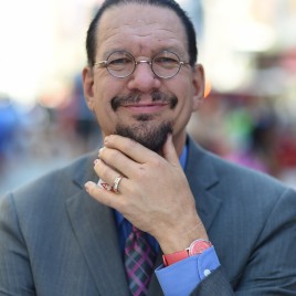 Famed Magician Penn Jillette Holds Book Signing Outside Chicago