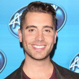 American Idol Winner Nick Fradiani Holds Album Signing Event in Connecticut