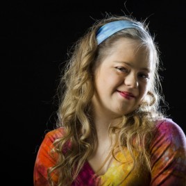 Born This Way Star Megan Bomgaars Speaks at Applause at the Museum Gala