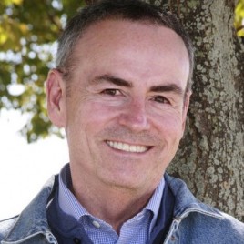 Award-Winning Author Gary Moore Holds Wisconsin Book Signing November 3rd