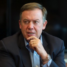 PHX East Valley Economic Forum Names Arizona State President Michael Crow Keynote Speaker