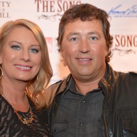 Duck Dynasty Stars Alan and Lisa Robertson Speak at Pro-Life Breakfast in North Carolina