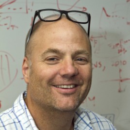 Harvard Professor Kit Parker Gives Commencement Address at Nicholls State University