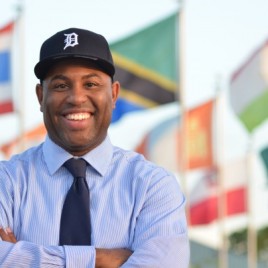 Motivational Speaker Eric Thomas Gives Presentation to New Jersey High School