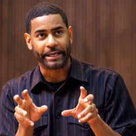 Chicago Minister Otis Moss III Speaks at Lexington’s MLK Day Celebration