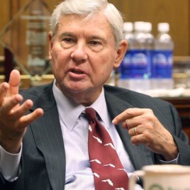 Former Florida Governor Bob Graham Speaks at League of Women Voters Event January 14th