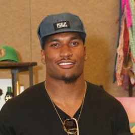 Larry English