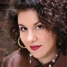 Adriana Trigiani  Image