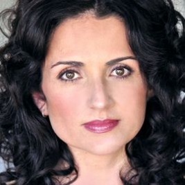 Jenni Pulos