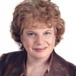 Anita Jacobs Mani Image