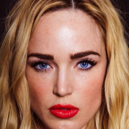 Caity Lotz