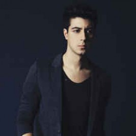 Anthony Li  Image