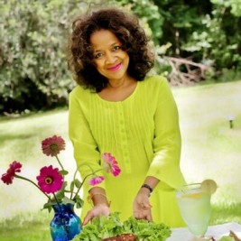 Carolyn Shelton