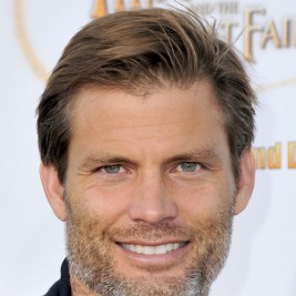 Casper Van Dien