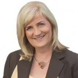 Cassandra Erkens