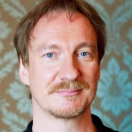 David Thewlis
