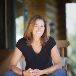 Dr. Luanne Freer