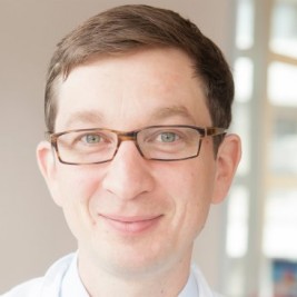 Dr. Mathias Kremer