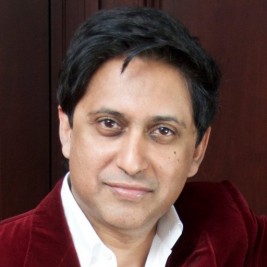 Dr. Srini Pillay