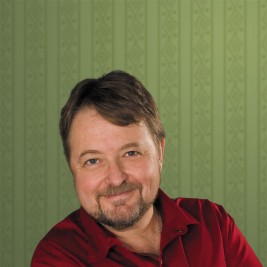 Luis Alberto Urrea
