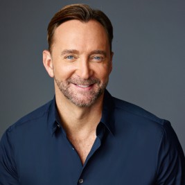 Clinton Kelly