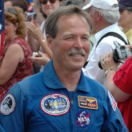 Robert Gibson