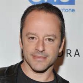Gil Bellows