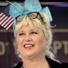 Victoria Jackson