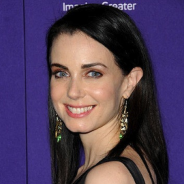Mia Kirshner