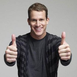 Daniel Tosh Mani Image