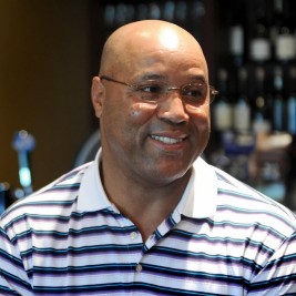 Cornelius Bennett
