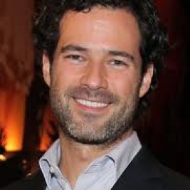 Emiliano Salinas