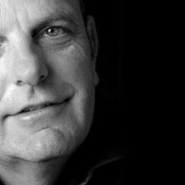 Dr. Paul Woolner