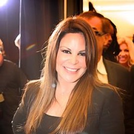 Nely Galan