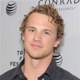 Freddie Stroma